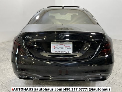 Used 2019 Mercedes-Benz S 560 Sedan image 6
