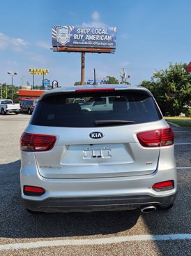 Used 2019 Kia Sorento L image 10