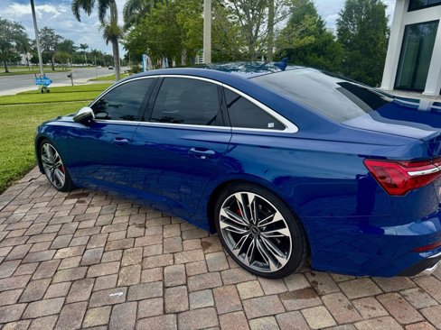 Used 2025 Audi S6 Prestige w/ Prestige Package image 8