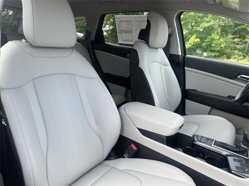 New 2026 Kia Sportage EX image 26