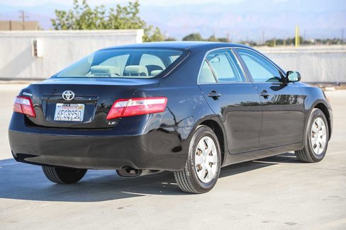 Used 2009 Toyota Camry LE image 4