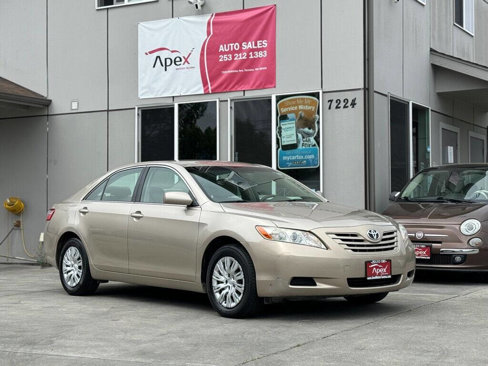 Used 2007 Toyota Camry LE image 2