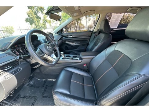 Used 2022 Nissan Altima 2.5 SR image 9