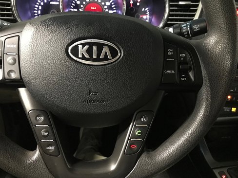 Used 2011 Kia Optima LX w/ Convenience Pkg image 25