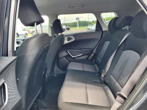 Used 2024 Kia Soul LX w/ Option Group 015 image 13