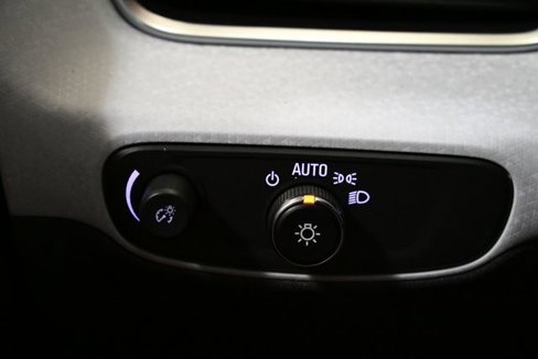 Used 2017 Chevrolet Bolt Premier w/ Driver Confidence II Package image 40