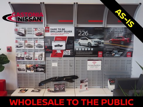 Used 2015 Nissan Pathfinder SV image 15