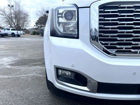 Used 2019 GMC Yukon Denali w/ Denali Ultimate Package image 16
