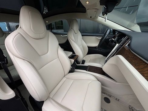 Used 2018 Tesla Model S 100D image 39