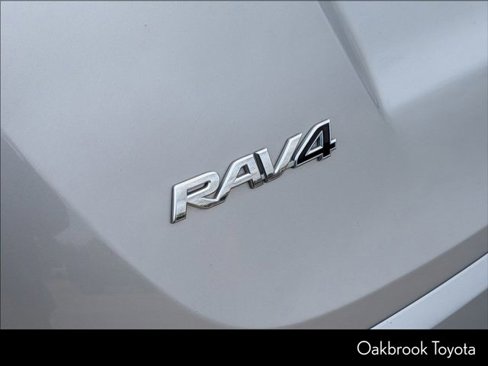 Used 2017 Toyota RAV4 XLE image 26