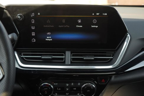 New 2024 Chevrolet Trax RS w/ Sunroof Package image 23