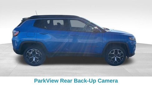 New 2025 Jeep Compass Limited image 7