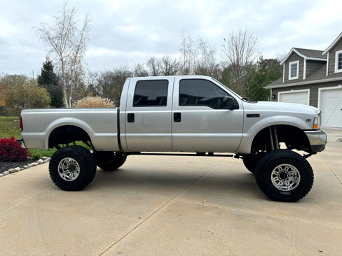 Used 2001 Ford F250 XLT image 7