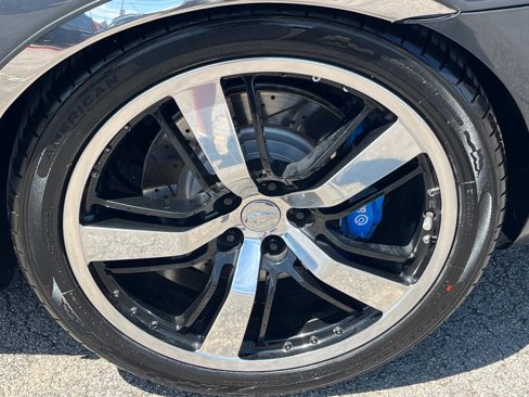 Used 2010 Chevrolet Camaro SS w/ RS Package image 11