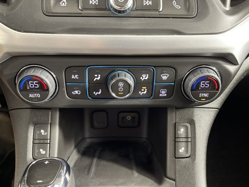 Used 2019 GMC Acadia SLE image 24