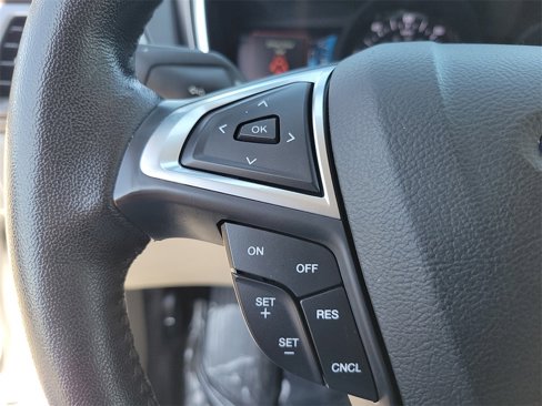 Used 2018 Ford Fusion Energi SE image 7