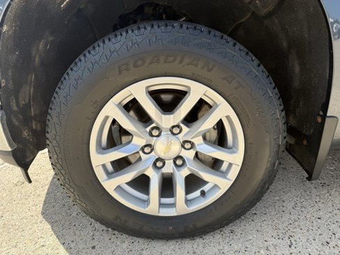 Used 2020 Chevrolet Silverado 1500 LT w/ All-Star Edition image 9