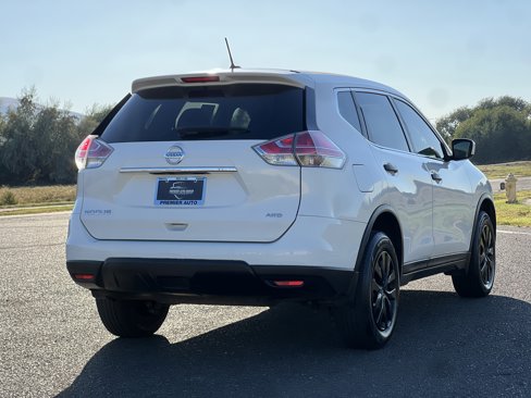 Used 2016 Nissan Rogue S image 19