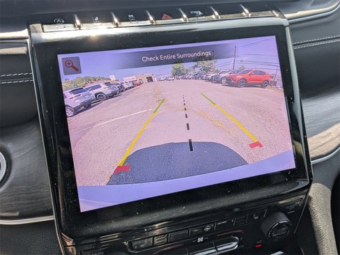 Used 2023 Jeep Grand Cherokee L Limited image 24
