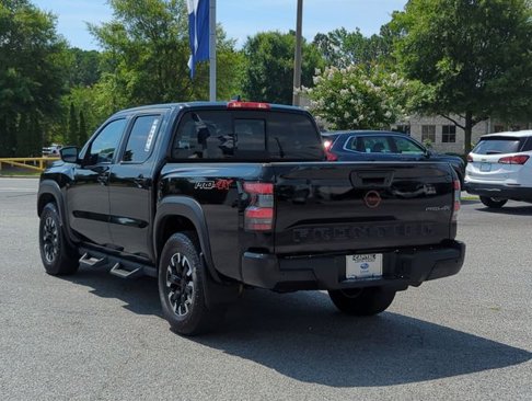Used 2022 Nissan Frontier PRO-4X w/ Technology Package image 11