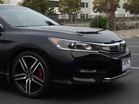 Used 2016 Honda Accord Sport image 21
