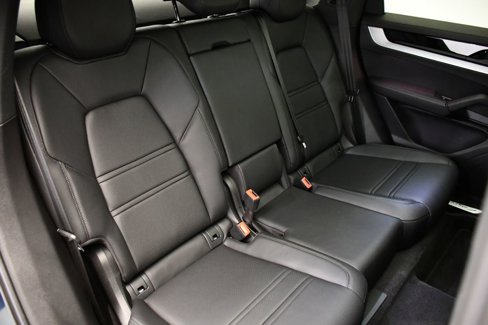 Certified 2024 Porsche Cayenne S image 58