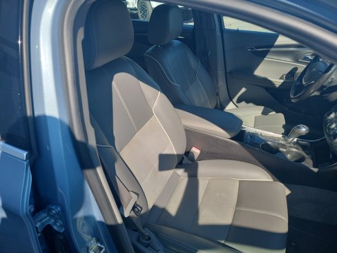 Used 2015 Chevrolet Impala LT image 26