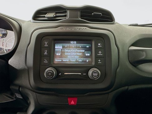 Used 2016 Jeep Renegade Latitude image 14