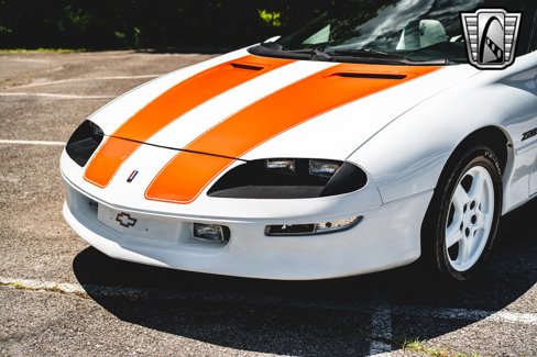 Used 1997 Chevrolet Camaro Z28 w/ Preferred Equipment Group 2 image 10