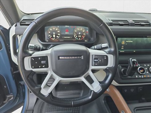 Used 2021 Land Rover Defender 90 X-Dynamic S image 17