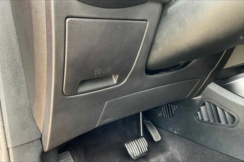 Used 2022 Ford Edge Titanium image 30