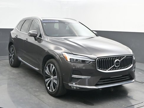 Certified 2023 Volvo XC60 B5 Ultimate w/ Protection Package Premier image 1