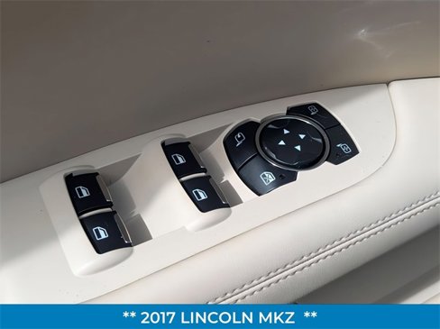 Used 2017 Lincoln MKZ Select w/ Select Plus Package image 12