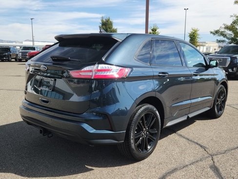 Certified 2024 Ford Edge ST-Line w/ Class II Trailer Tow Package image 3