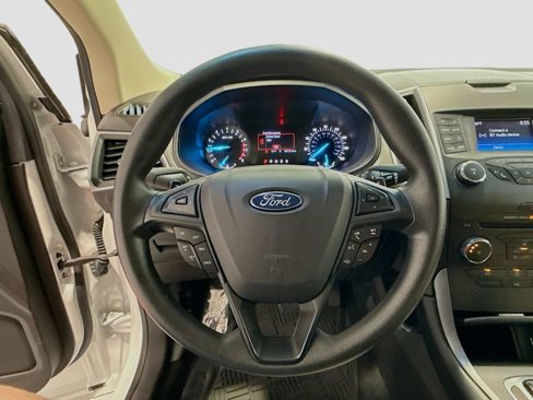 Used 2017 Ford Edge SE image 10