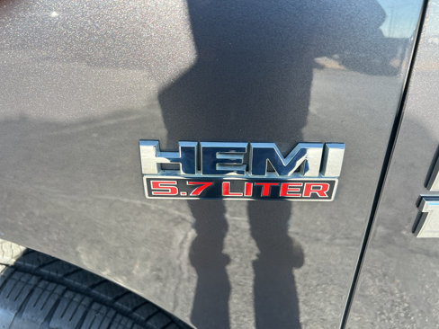 Used 2014 RAM 1500 Express image 7