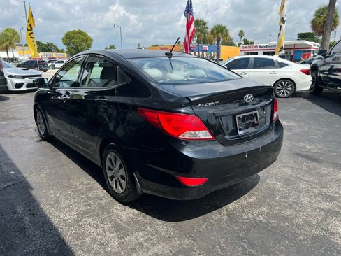Used 2015 Hyundai Accent GLS image 7