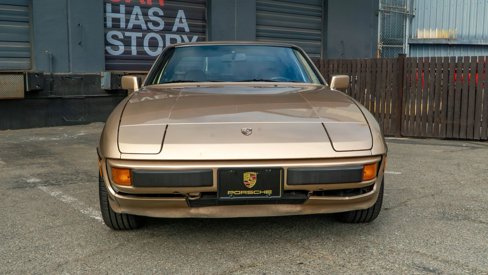 Used 1988 Porsche 924 S image 10