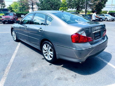 Used 2010 INFINITI M35 x w/ Technology Pkg image 5