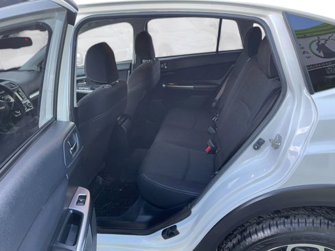 Used 2015 Subaru Crosstrek 2.0i Premium w/ Moonroof Package image 11