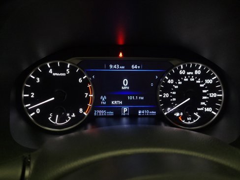 Used 2024 Nissan Altima 2.5 SV image 23