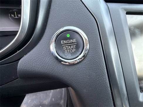 Used 2014 Ford Fusion Titanium image 15
