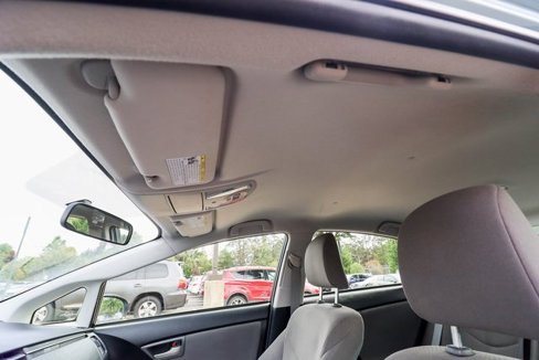 Used 2015 Toyota Prius Three image 33