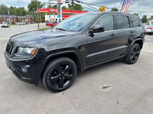 Used 2015 Jeep Grand Cherokee Altitude image 6