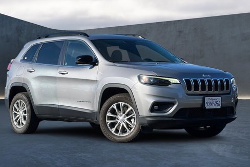 Used 2022 Jeep Cherokee Latitude Lux image 2