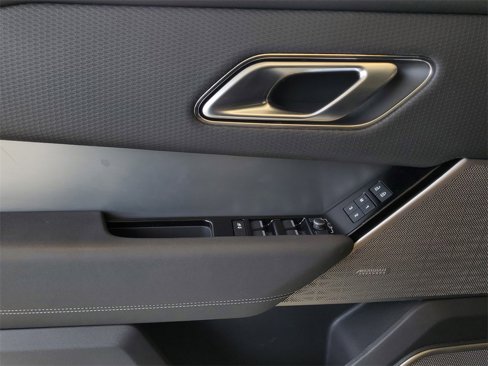 Used 2022 Land Rover Range Rover Velar R-Dynamic S image 9
