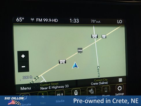 Used 2023 Jeep Cherokee Altitude Lux image 9