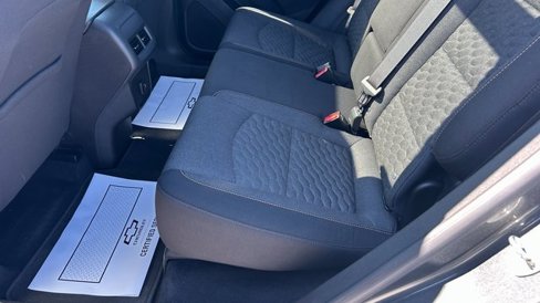 Used 2021 Chevrolet Equinox LT image 29