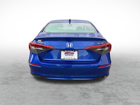 Used 2023 Honda Civic Sport image 5