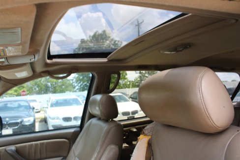 Used 2003 Toyota Sequoia Limited image 20